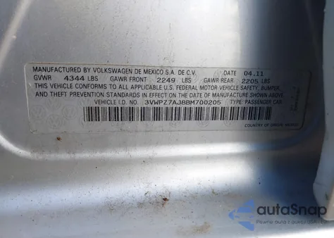 2011 Volkswagen Jetta Sportwagen 2.5L S z USA, uszkodzony, nr VIN 3VWPZ7AJ8BM700205